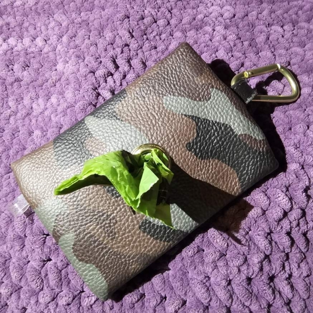 Steve Madden Camouflage Dog Waste Poop Bag Holder Dispenser